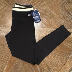 Champion Women’s Authentic Tight- Maduim